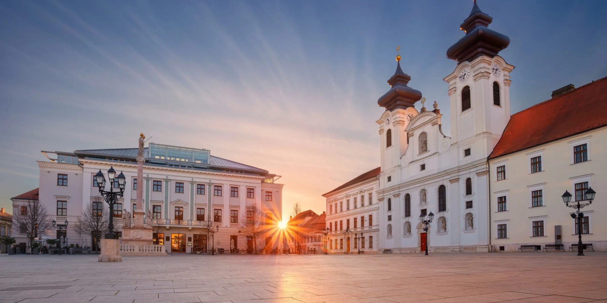 Romantický pobyt v centre barokového Győru: štýlové izby, raňajky a deti do 1,99 rokov zadarmo – Obrázok 2
