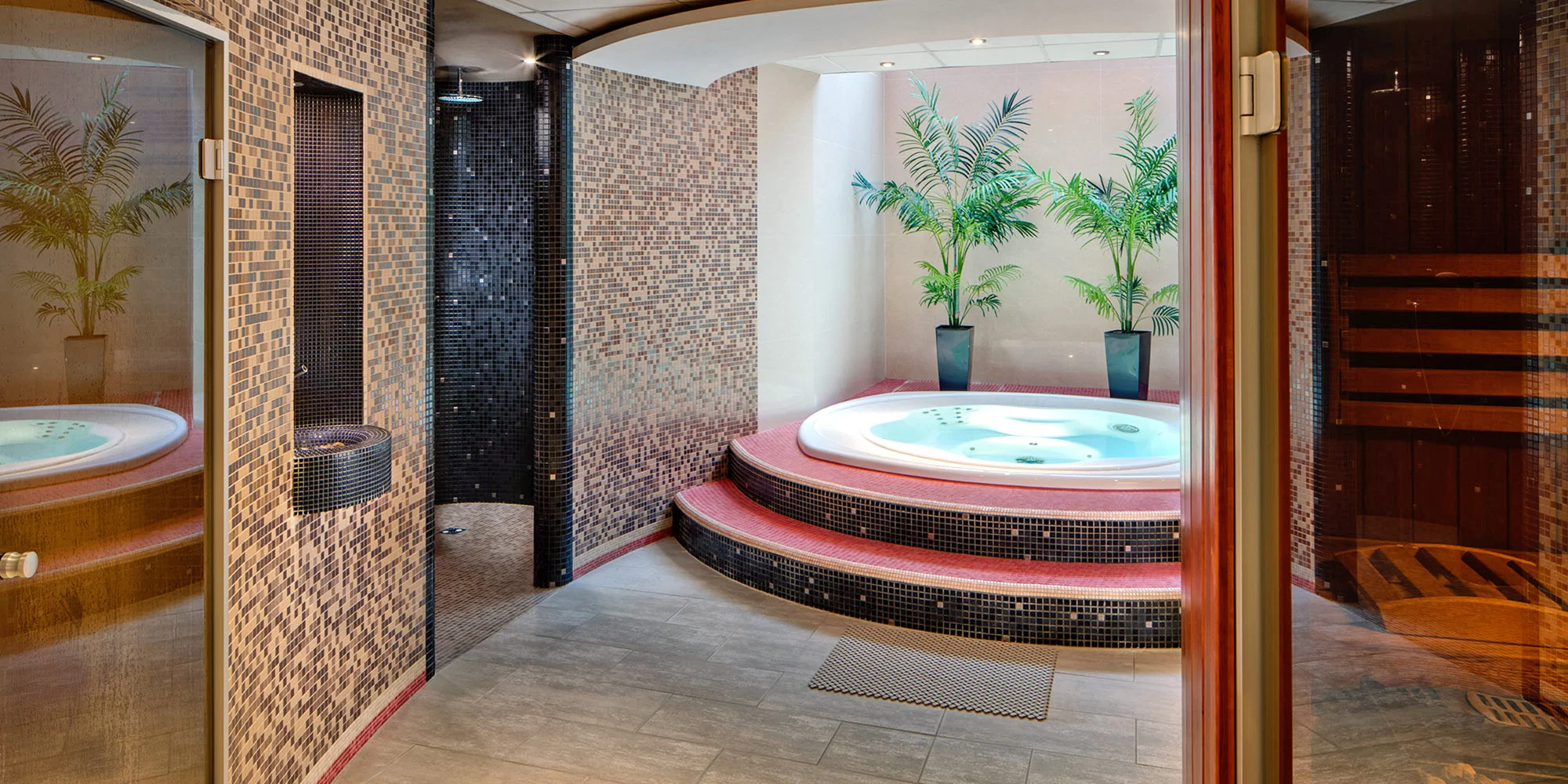 Jednotlivci, páry či s rodinou do Brna: hotel so strešným wellness, raňajky aj večere – Obrázok 3