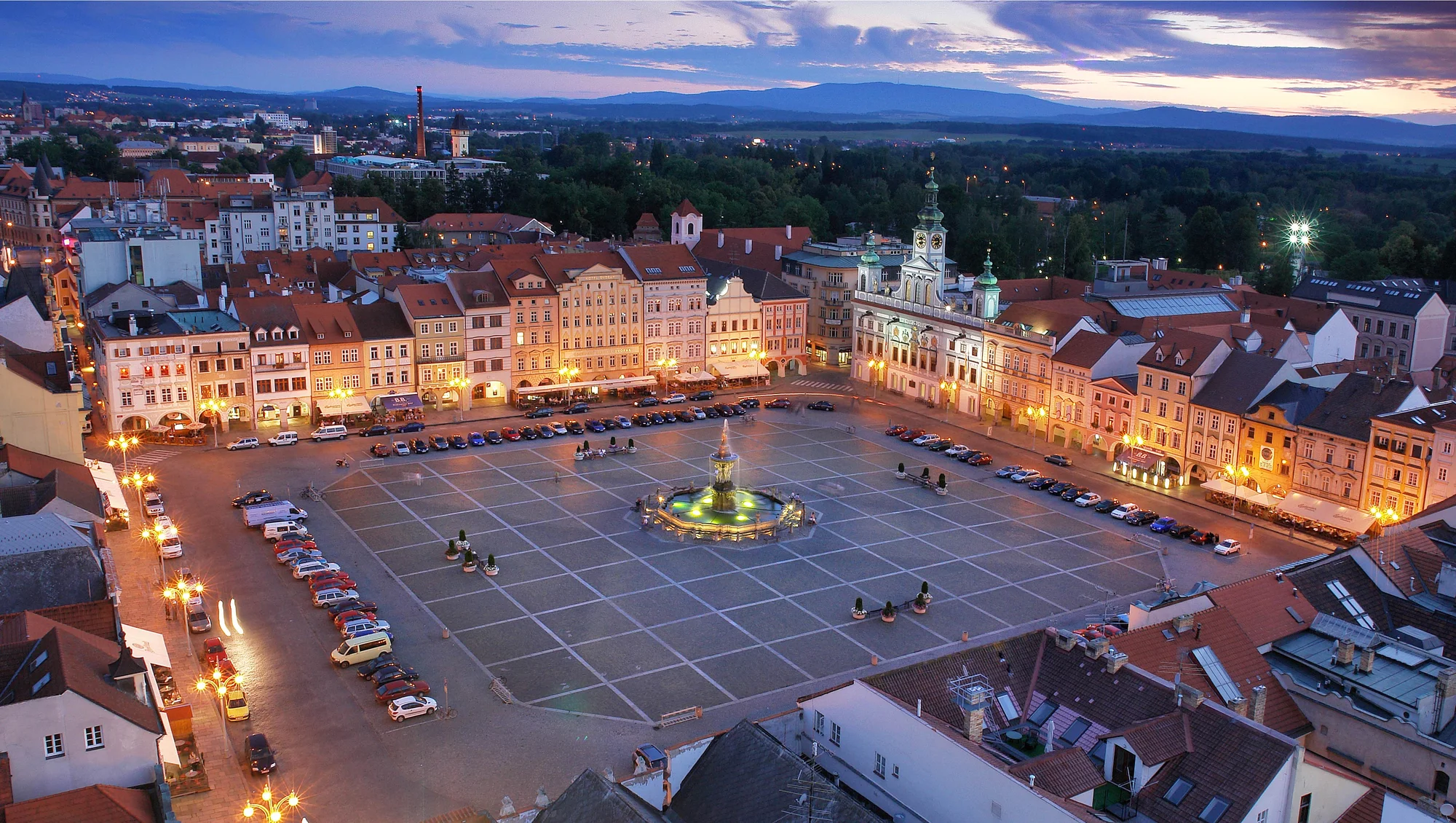 Do víru veľkomesta: 4* pobyt v centre Českých Budějovíc s raňajkami a návštevou pivovaru – Obrázok 5
