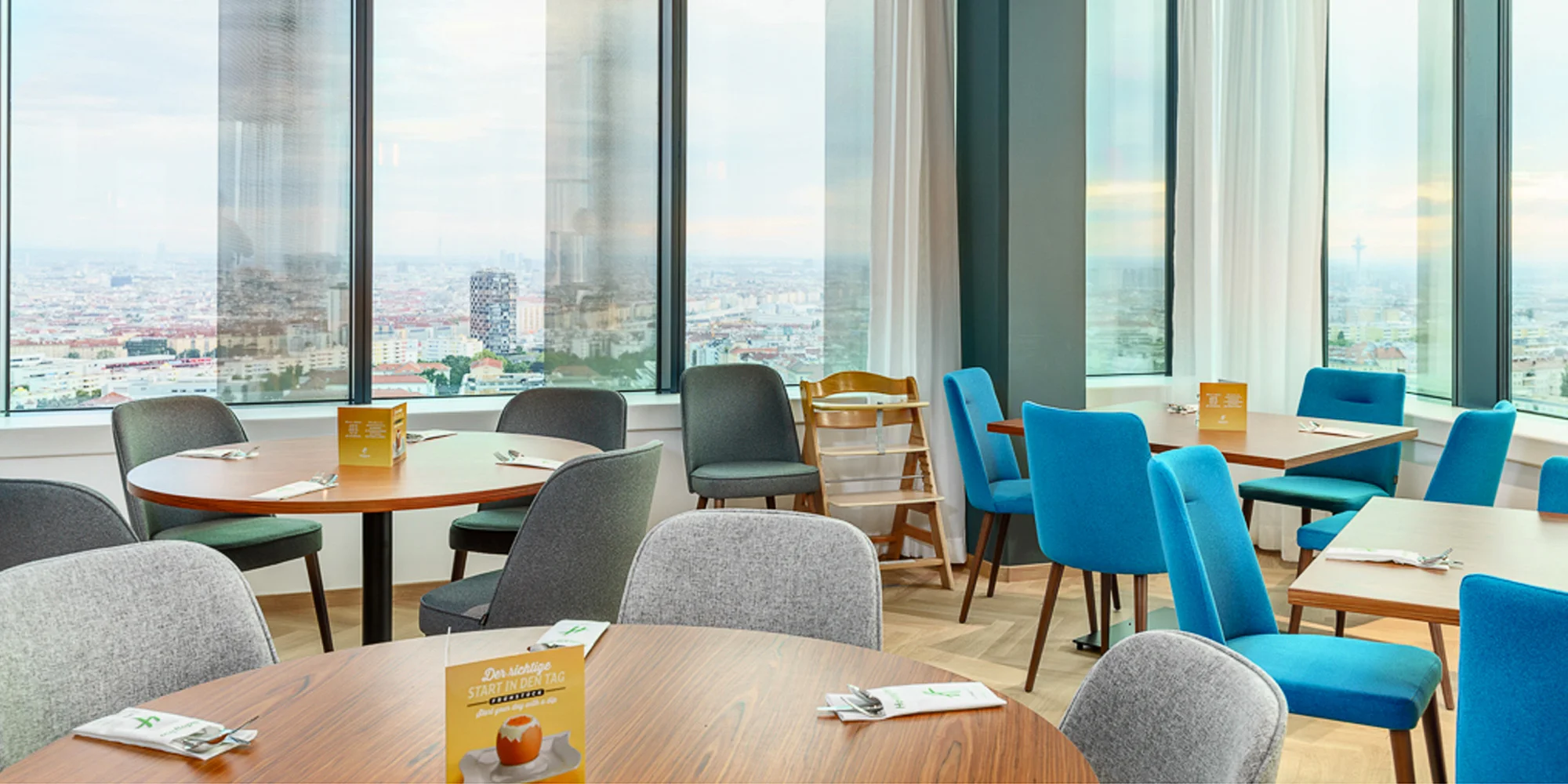 Za pamiatkami do Viedne: 4* hotel s raňajkami a jazda na obrom kolese v Prátri – Obrázok 2