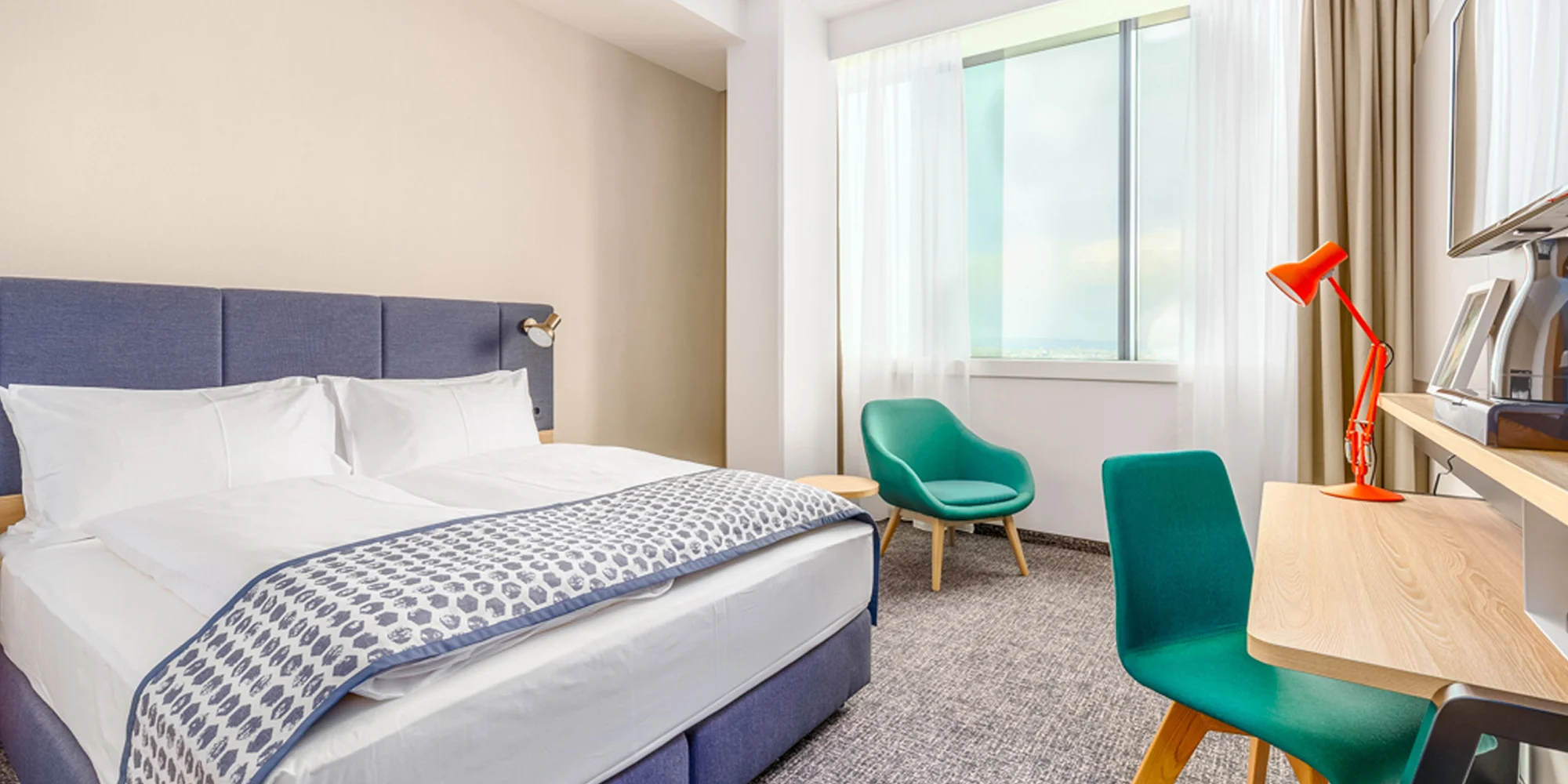 Za pamiatkami do Viedne: 4* hotel s raňajkami a jazda na obrom kolese v Prátri