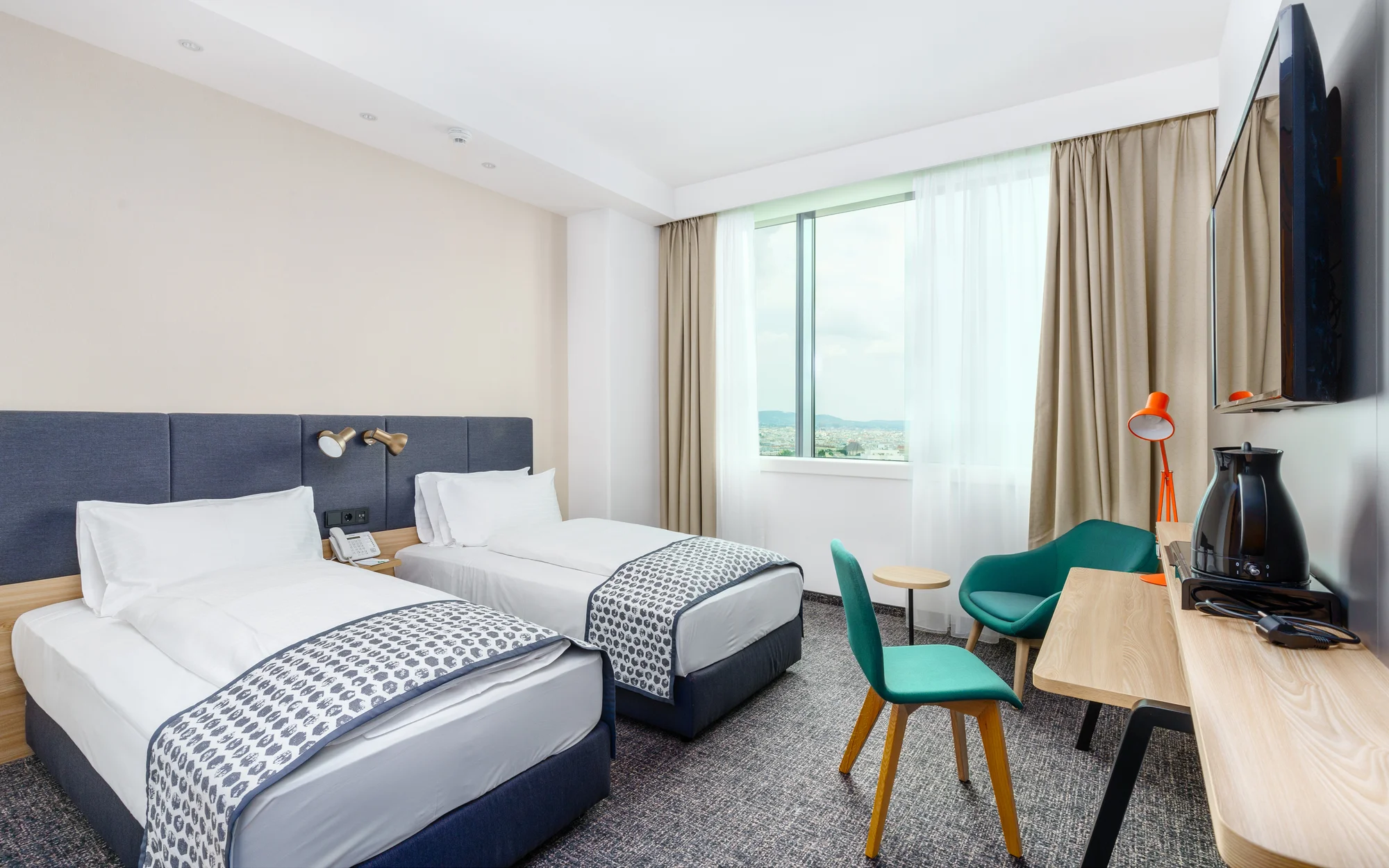 Za pamiatkami do Viedne: 4* hotel s raňajkami a jazda na obrom kolese v Prátri – Obrázok 5