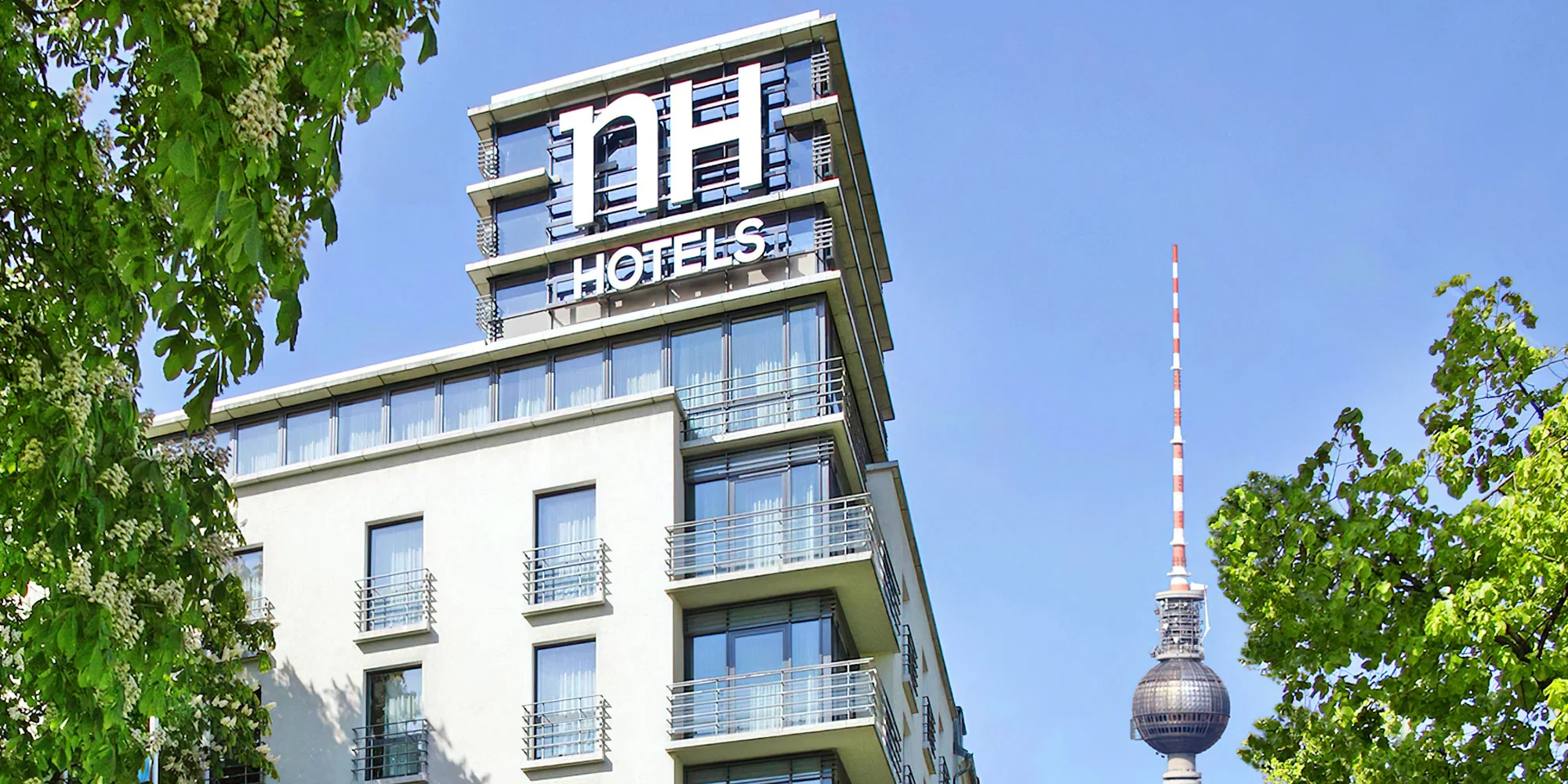 Dovolenka v Berlíne: 4* hotel s raňajkami, 20 min. od Alexanderplatz, currywurst, first minute zľava – Obrázok 2