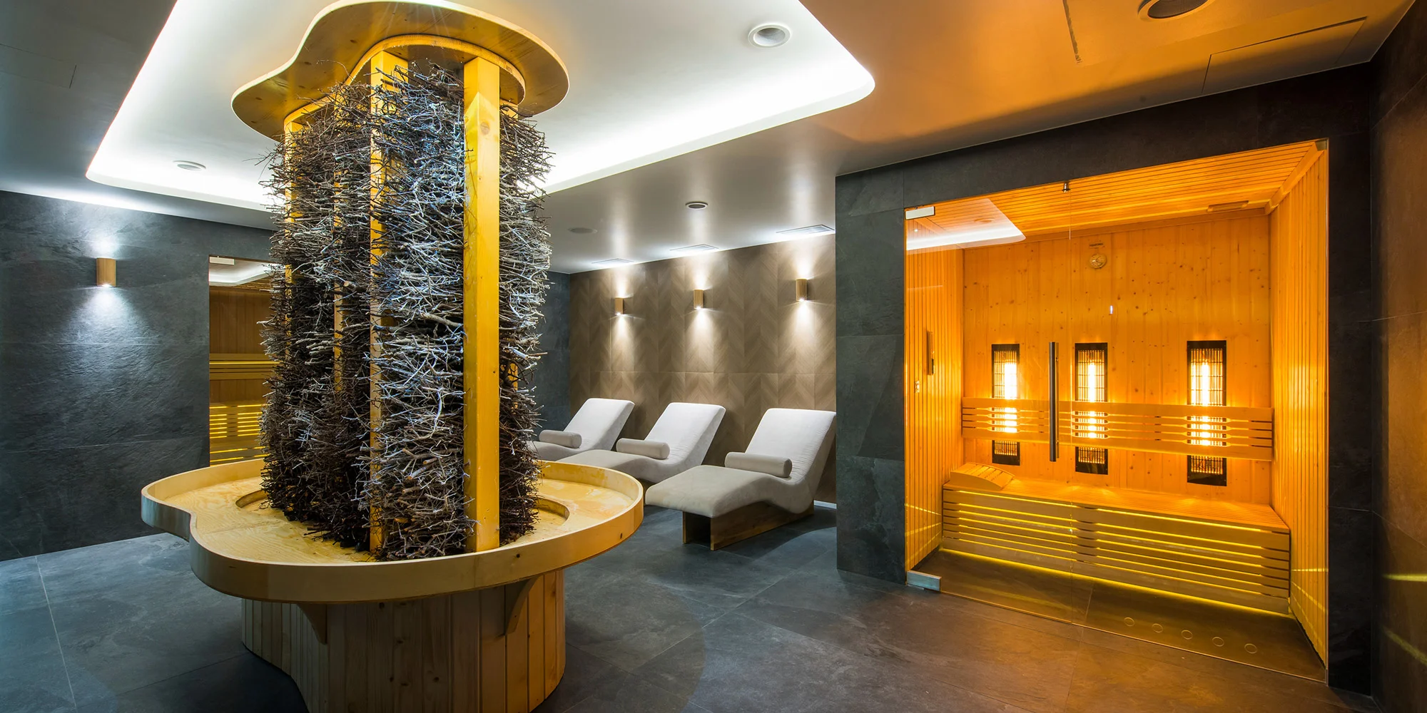 Dovolenka v kúpeľnom mestečku Krynica-Zdrój: 4* hotel s neobmedzeným wellness a množstvom aktivít v okolí – Obrázok 2