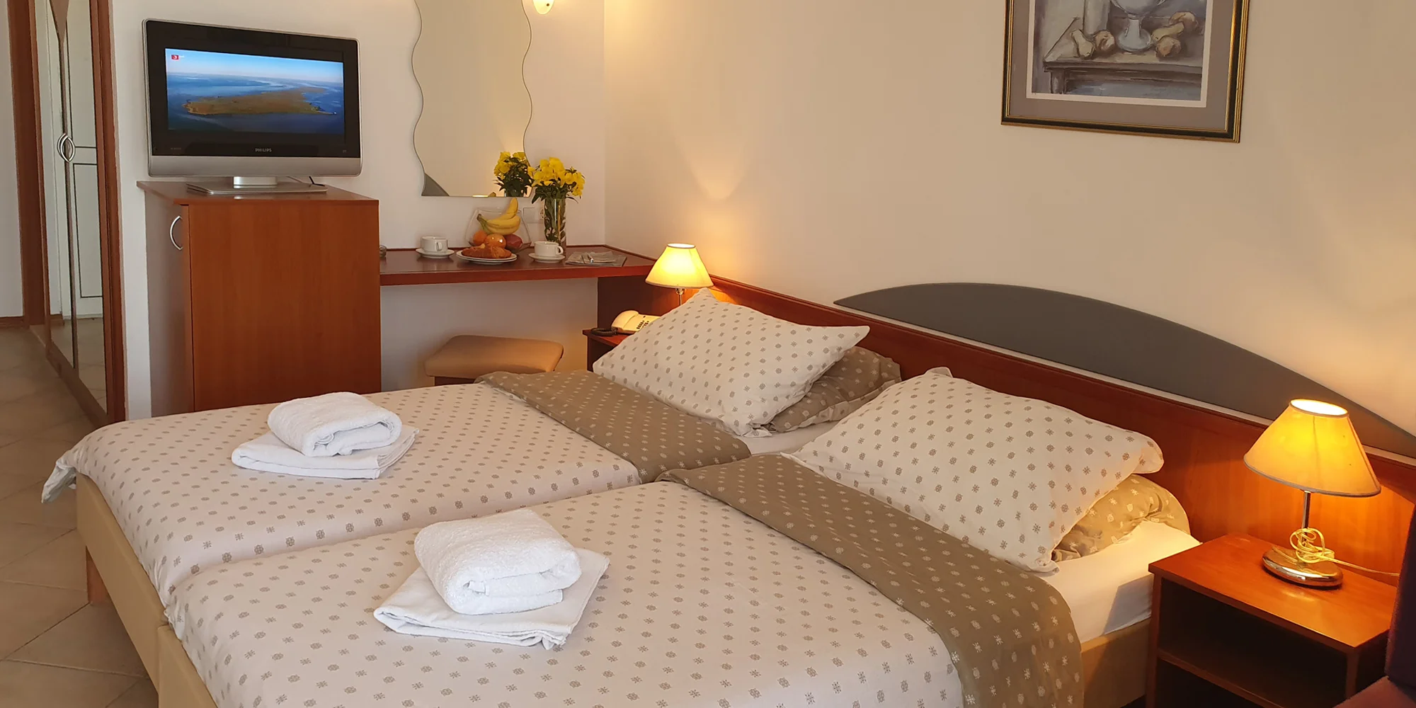 Na dovolenku do Chorvátska: hotel v Omiši blízko pláže, polpenzia – Obrázok 3