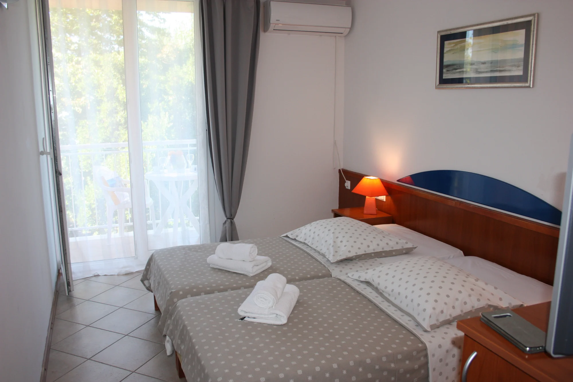 Na dovolenku do Chorvátska: hotel v Omiši blízko pláže, polpenzia – Obrázok 5