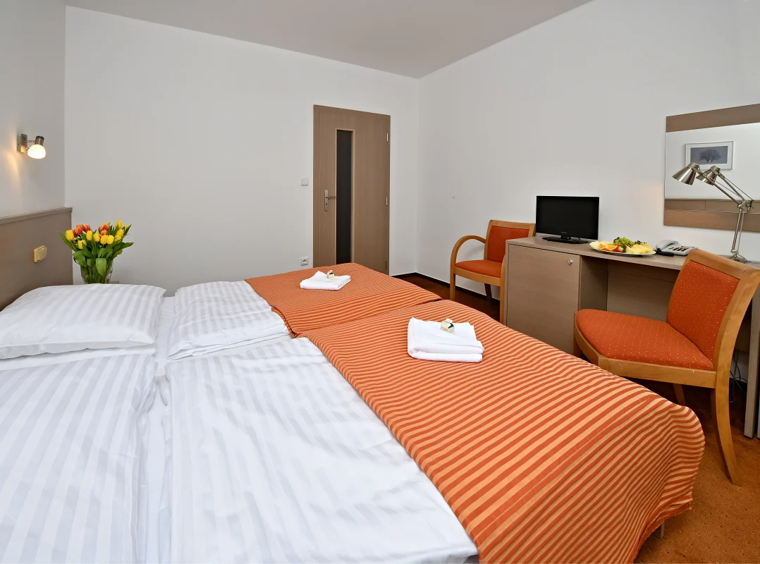 4* relax v Hlubokej nad Vltavou s raňajkami alebo polpenziou, wellness aj kreditom na ďalšie služby – Obrázok 6