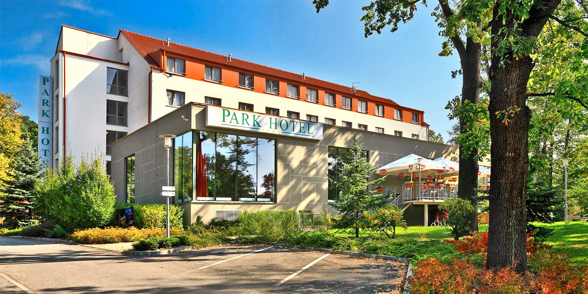 4* relax v Hlubokej nad Vltavou s raňajkami alebo polpenziou, wellness aj kreditom na ďalšie služby – Obrázok 3