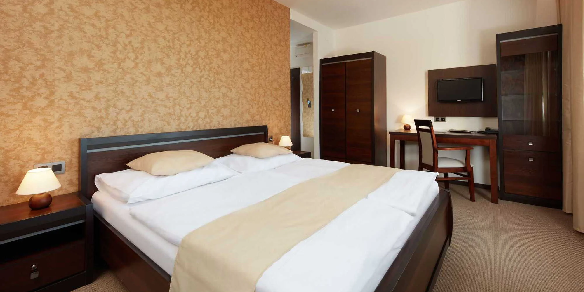 Relax a výlety v Jeseníkoch: pobyt pre dvoch alebo rodinu, raňajky či polpenzia aj wellness – Obrázok 3