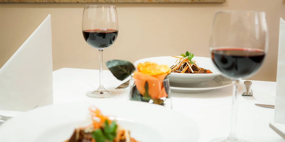 4* pobyt v centre Varov: raňajky alebo polpenzia, wellness, procedúry aj vstupenky – Obrázok 5