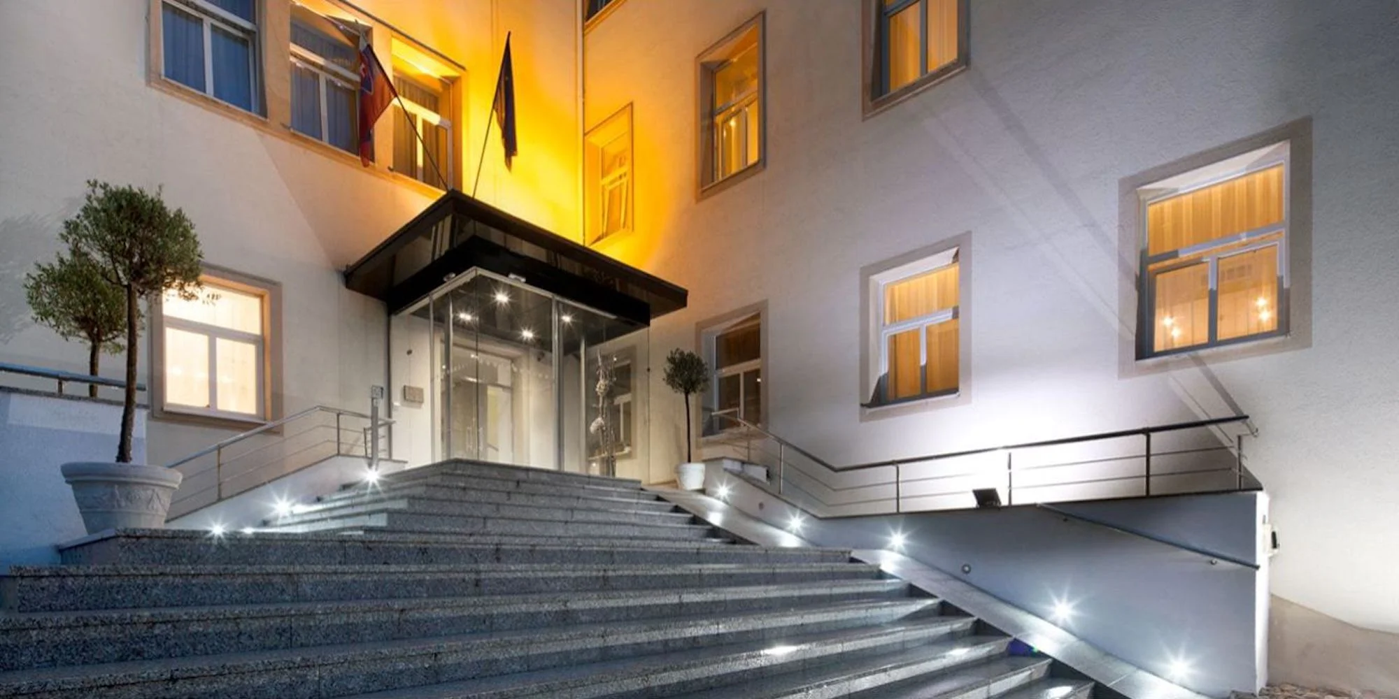 Komfortný hotel s raňajkami v srdci Bratislavy