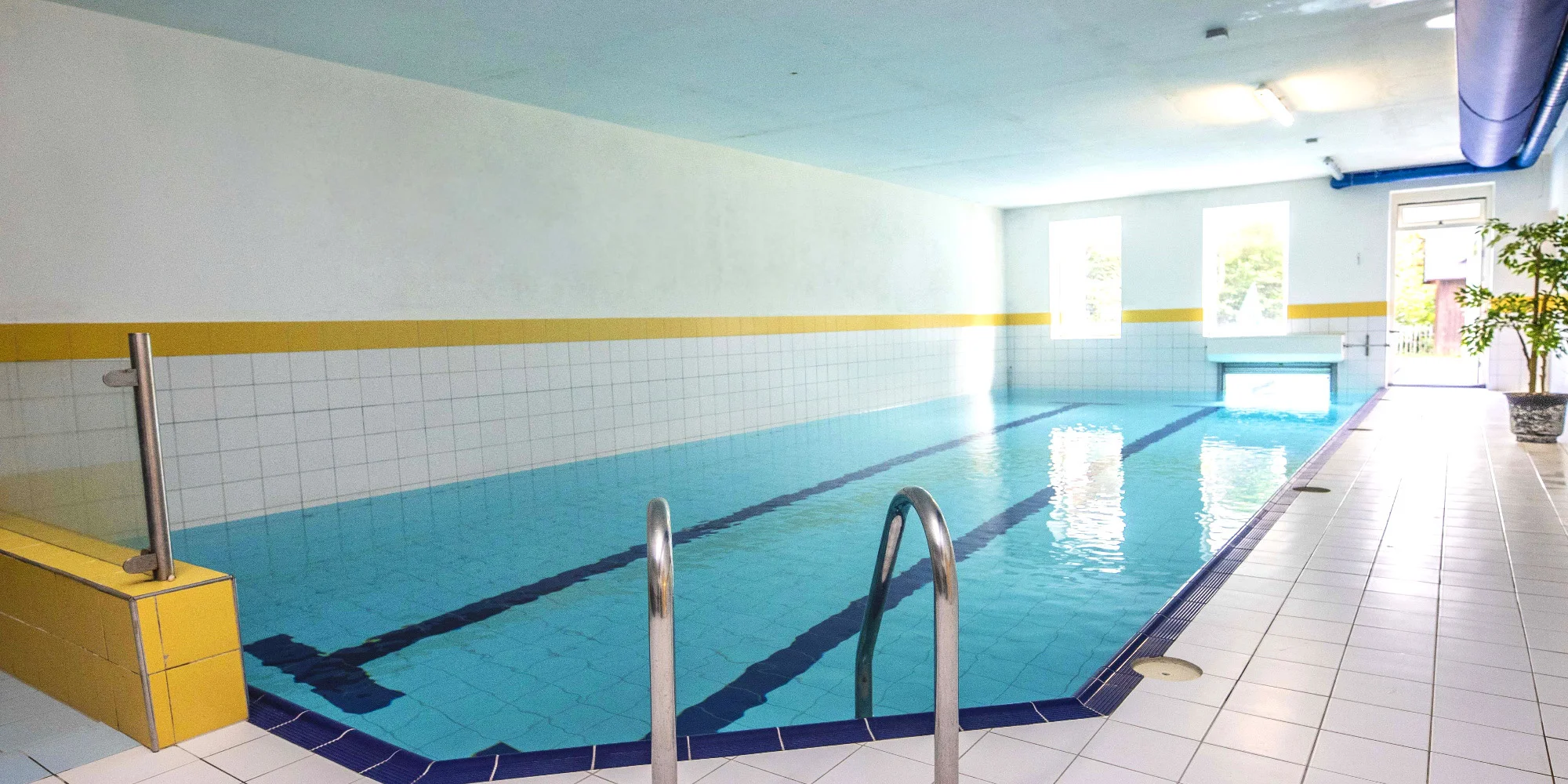 Pohodový pobyt pod Hostýnom na Morave: polpenzia, vírivka, šport, neobmedzene bazén – Obrázok 3