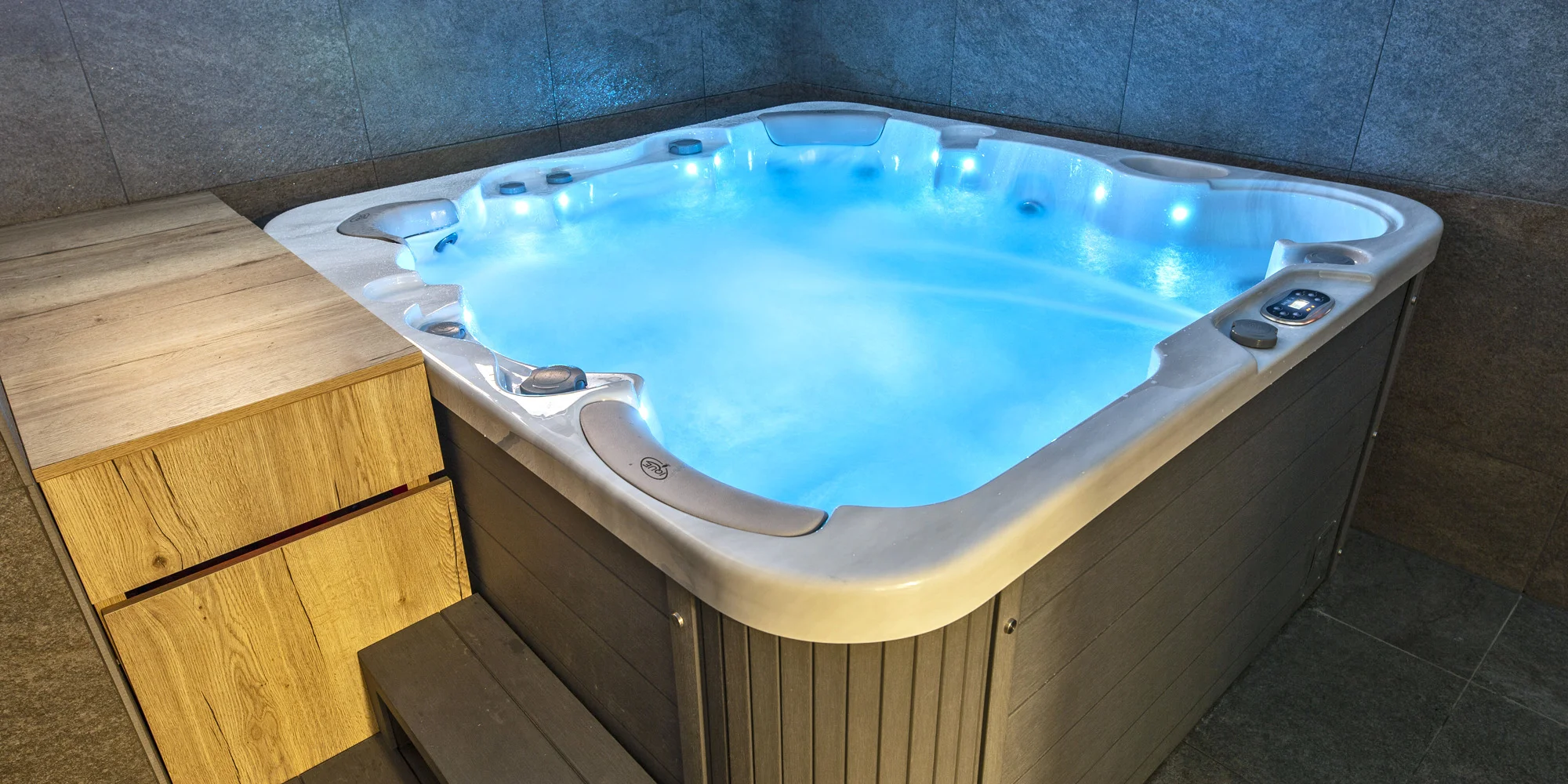 Wellness pobyt v rezorte priamo pri Lipne: polpenzia, sauna a bazén aj ďalšie bonusy – Obrázok 4