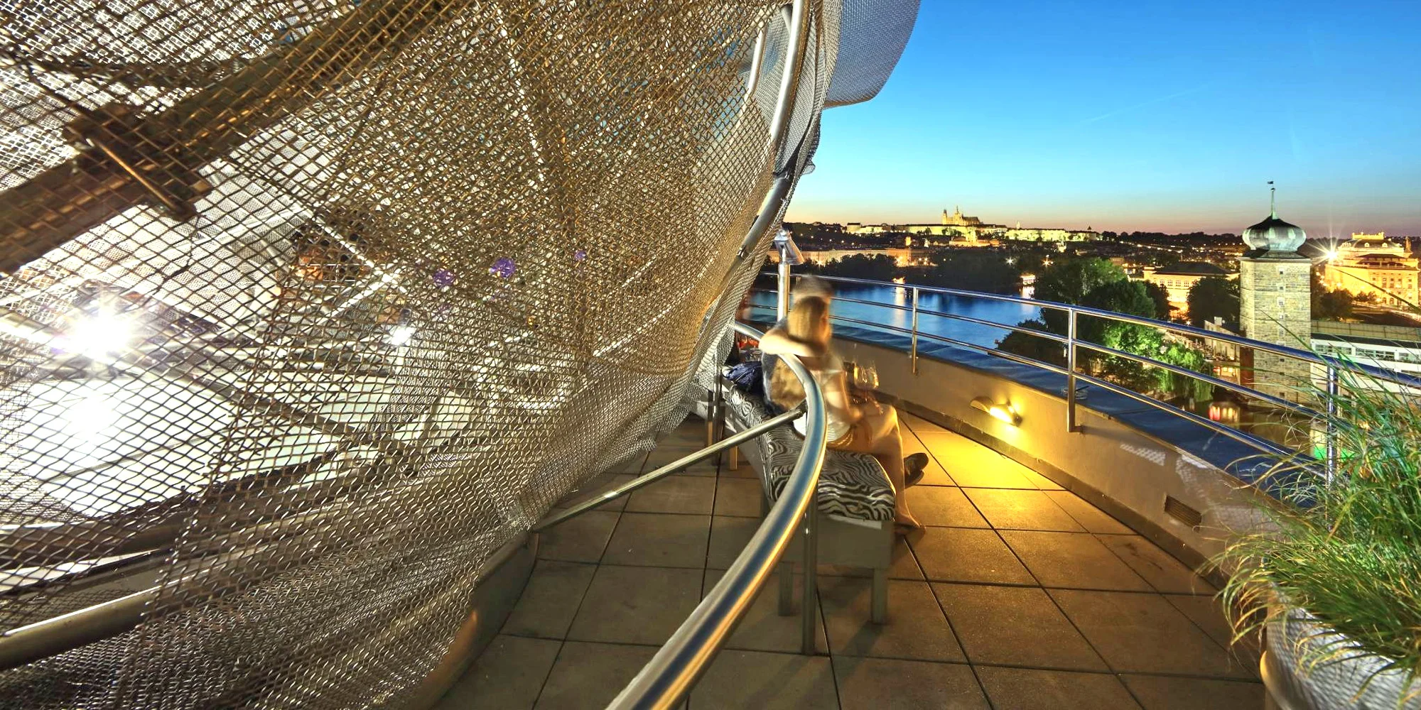 Pobyt v hoteli v Tancujúcom dome s krásnym výhľadom vrátane raňajok aj menu od Ondřeja Slaniny – Obrázok 6