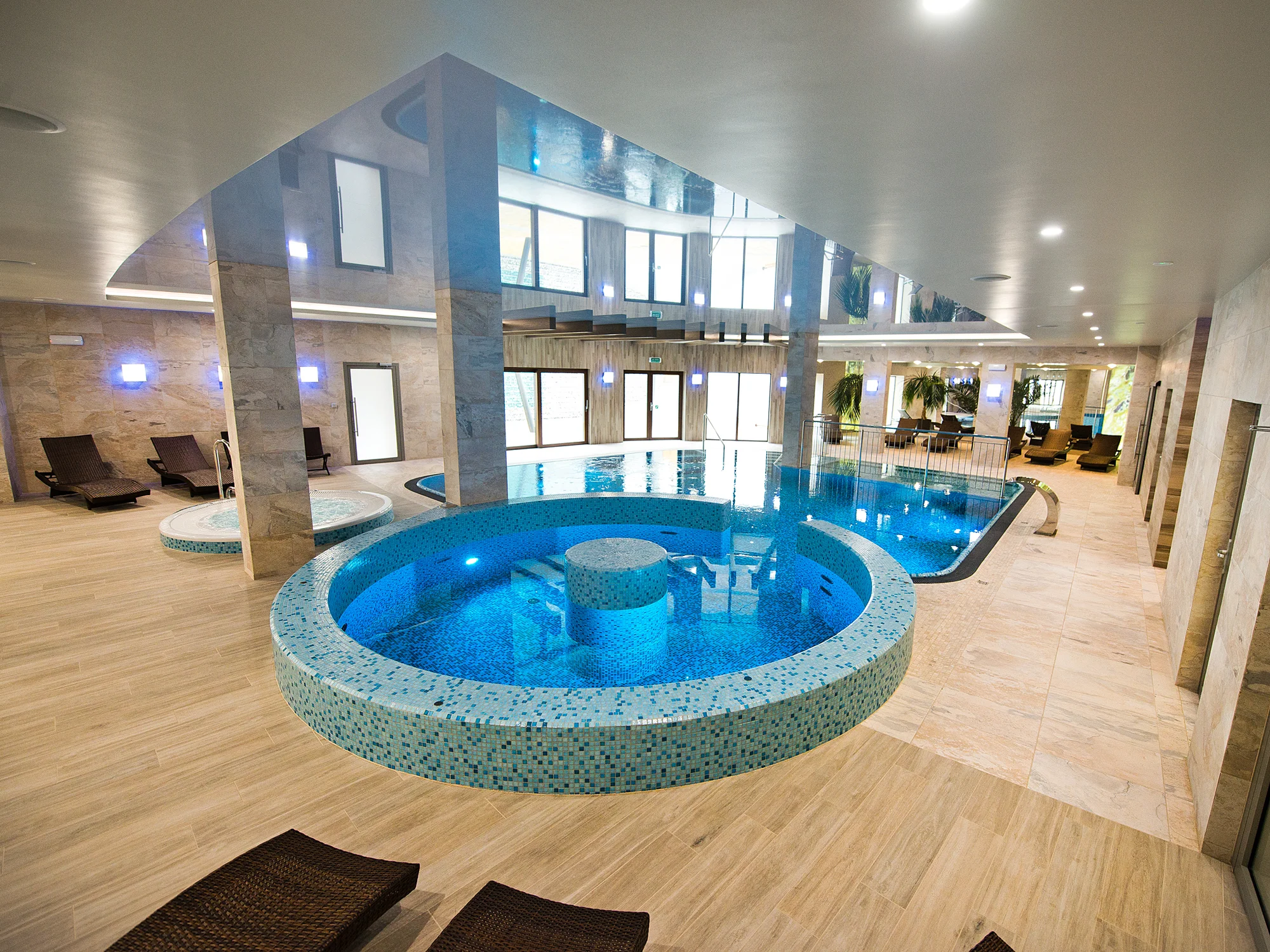 Hotel s vlastnou pieskovou plážou, wellness, atrakcie a zábavný park Energylandia na skok – Obrázok 5
