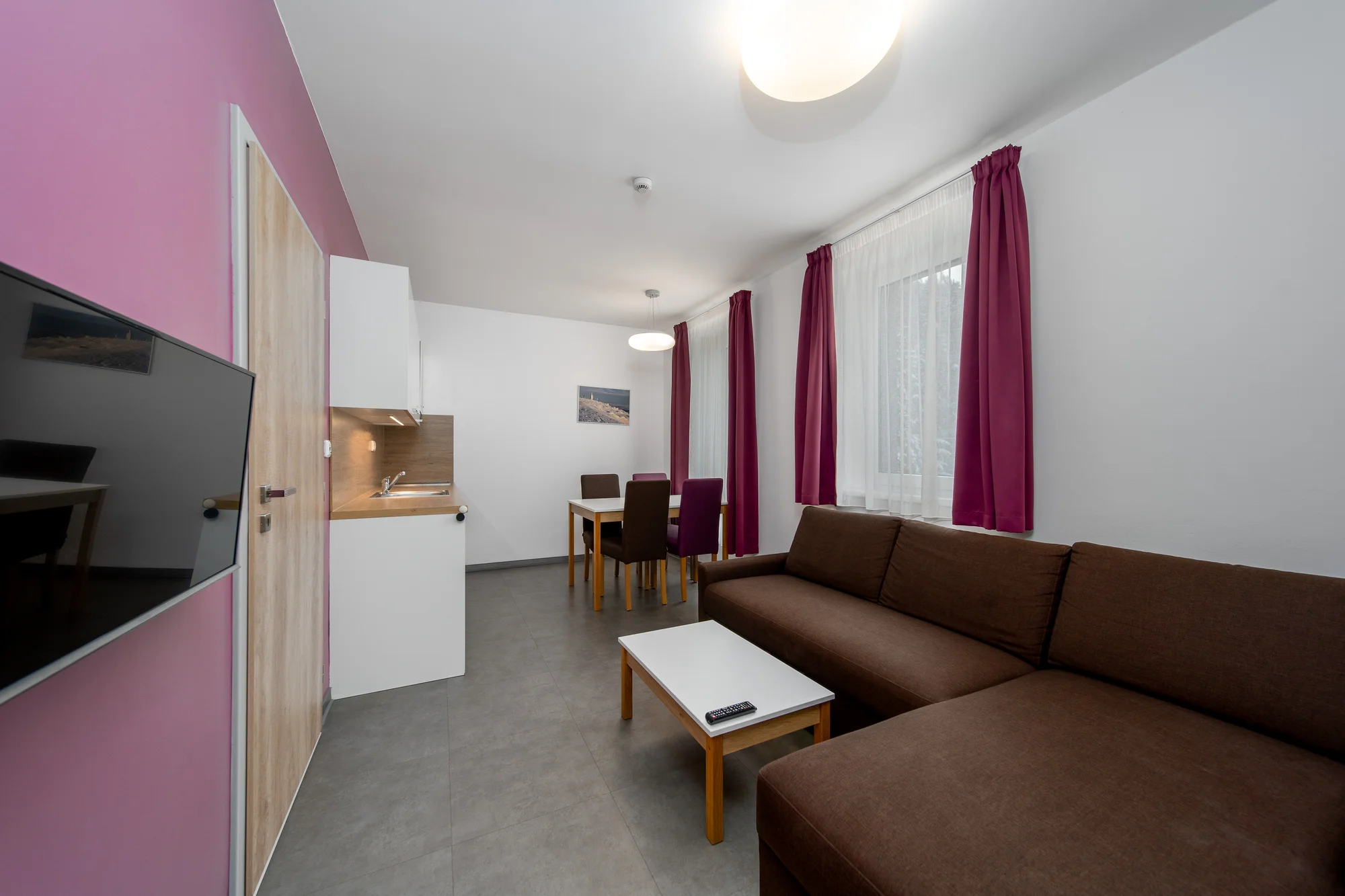 Pobyt v Janských Lázňach: plne vybavené apartmány v Krkonošiach až pre 4 osoby – Obrázok 6