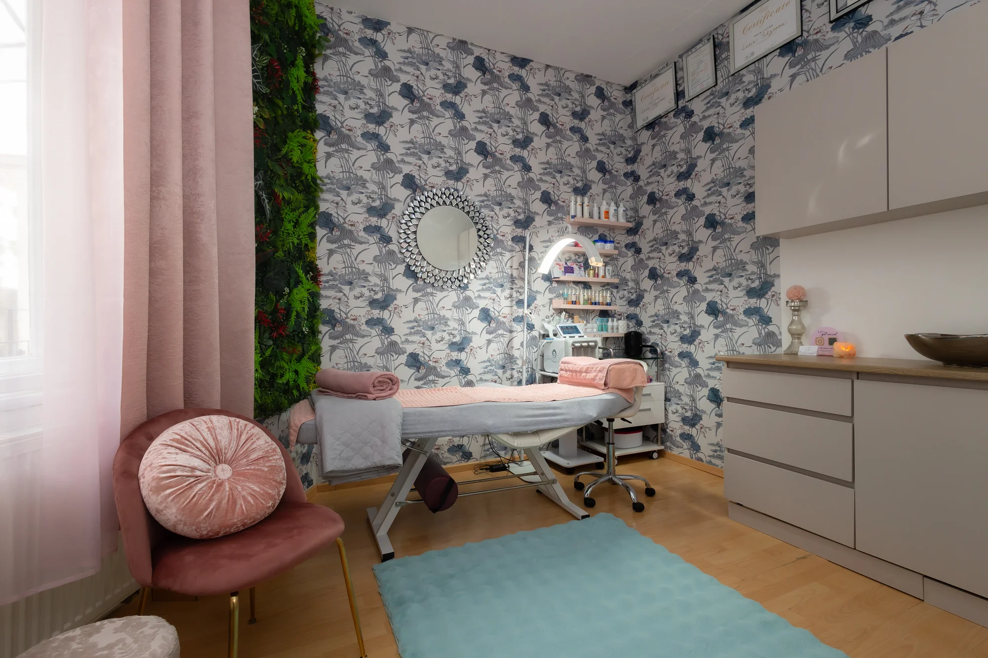 Laminácia obočia s farbením, Lash lifting & Botox mihalníc – Obrázok 2