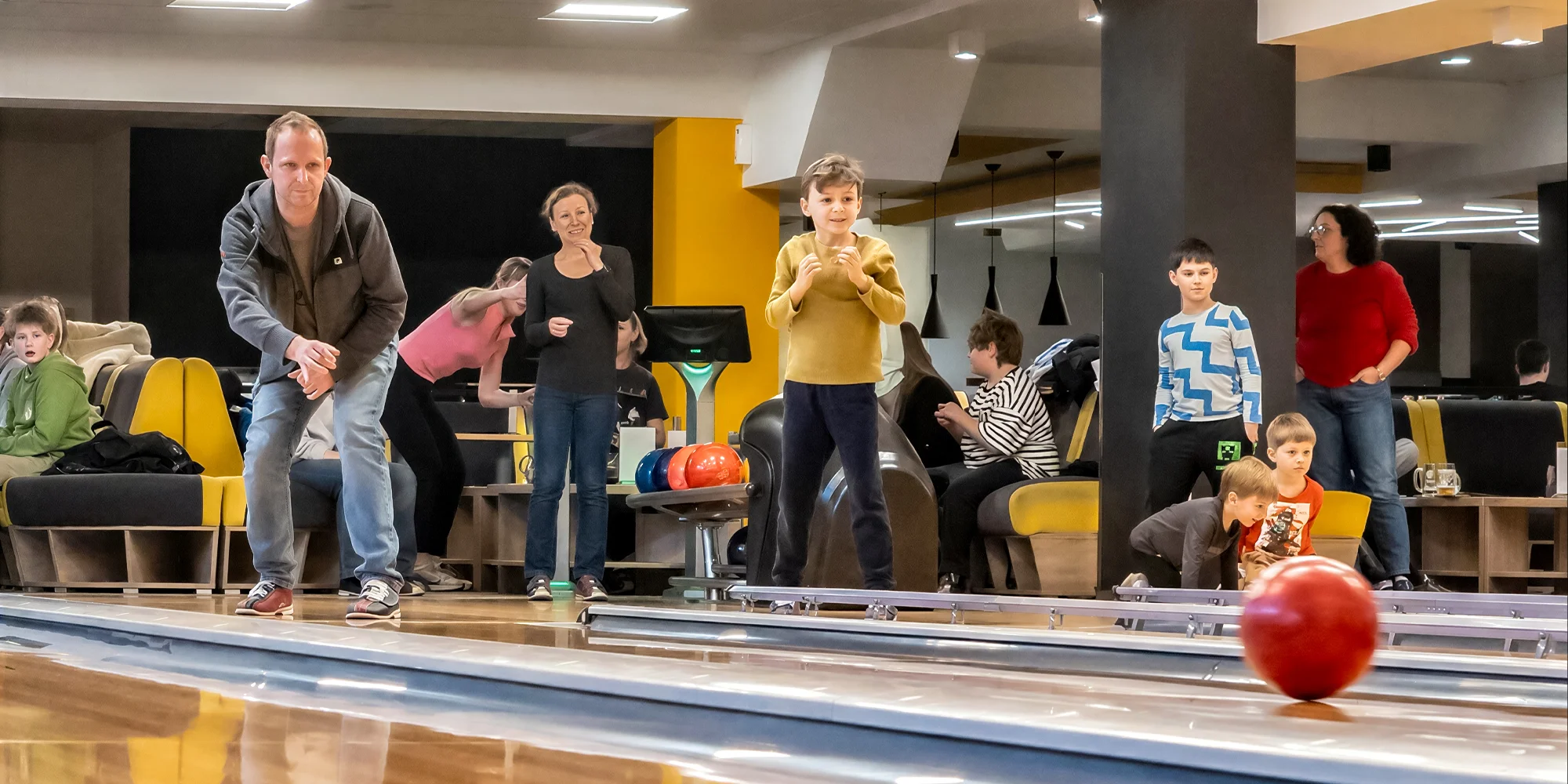 Prenájom bowlingovej dráhy na hodinu až pre 6 hráčov
