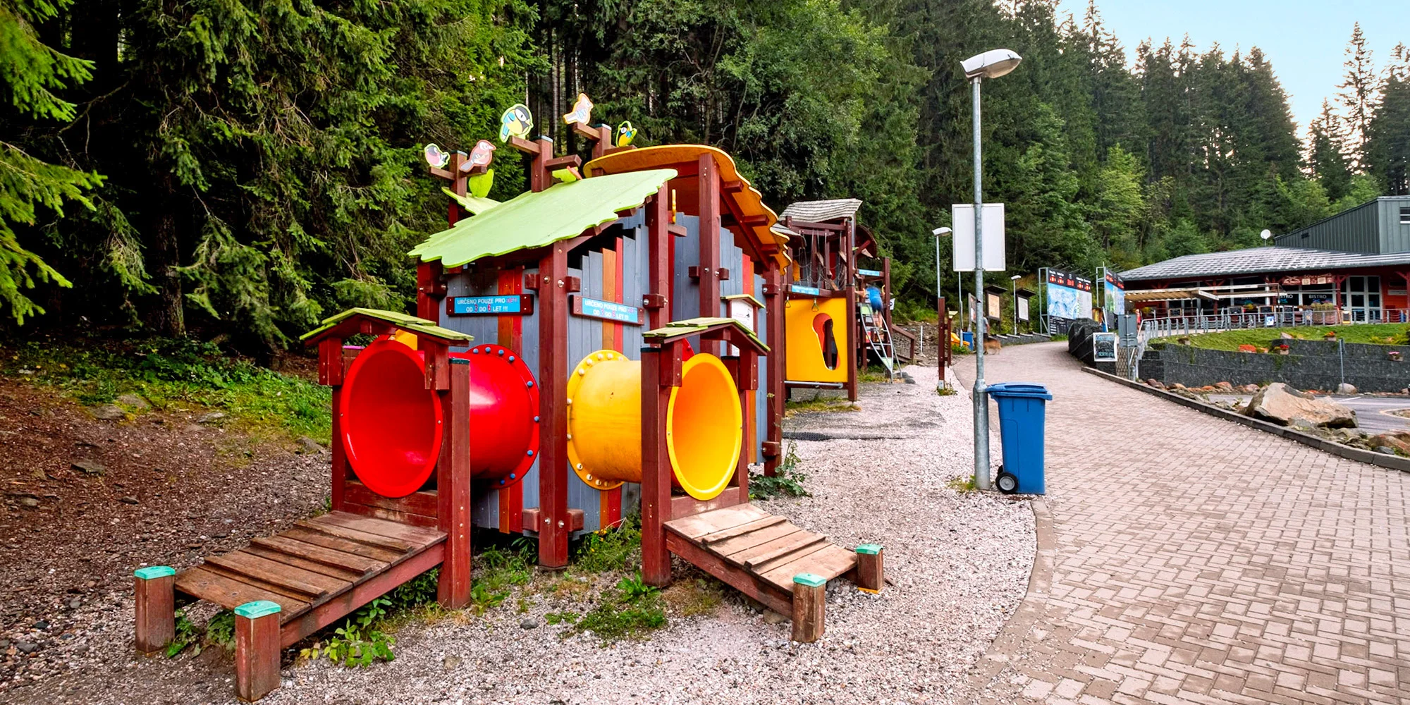 Pobyt v Peci pod Sněžkou až pre 6 osôb: raňajky, fľaša vína aj sauna – Obrázok 4