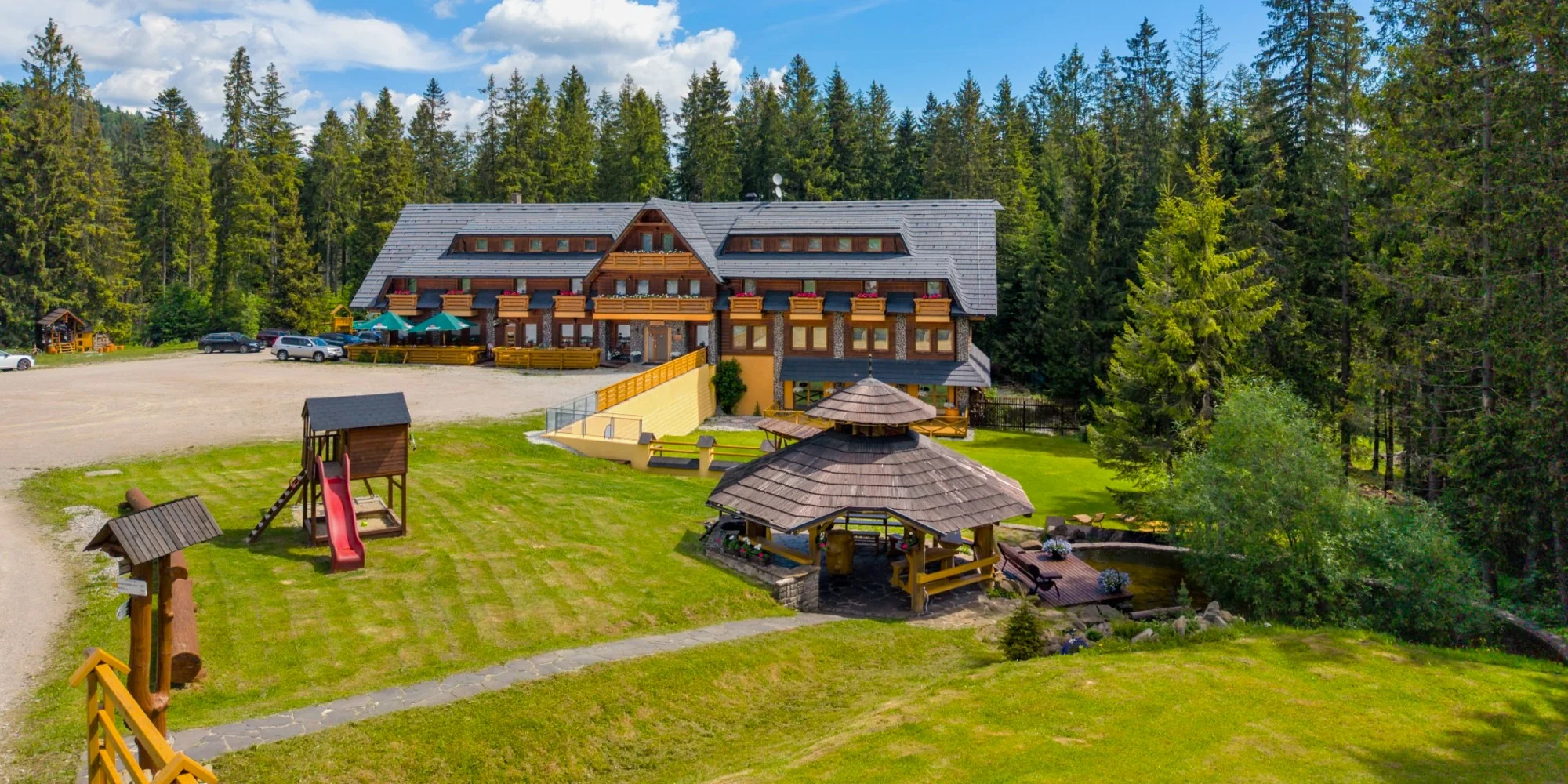 Horský Hotel Kristína*** s neobmedzeným wellness, polpenziou a aktivitami v krásnej oravskej prírode