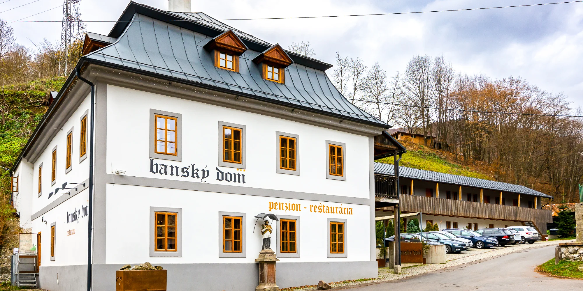 Oddych v Štiavnických vrchoch: penzión s raňajkami či polpenziou a wellness