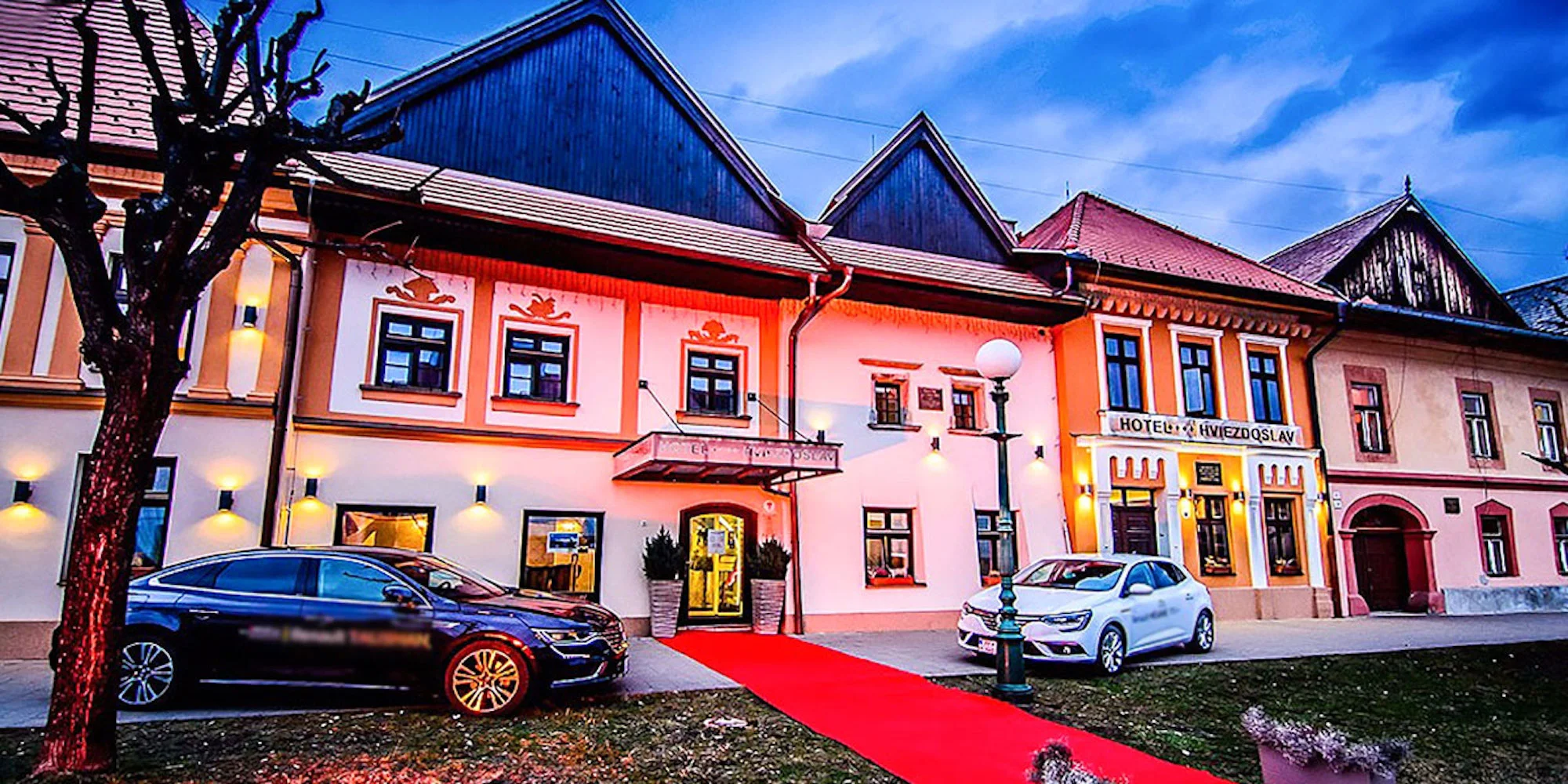 Ubytovanie vo výnimočnom hoteli pod Tatrami s polpenziou a wellness