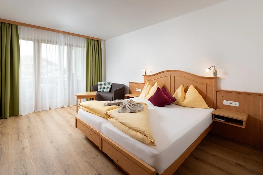 Leto v Tirolsku: 4* hotel Königsleiten Vital Alpin s polpenziou, neobmedzeným wellness a kartou zliav – Obrázok 5