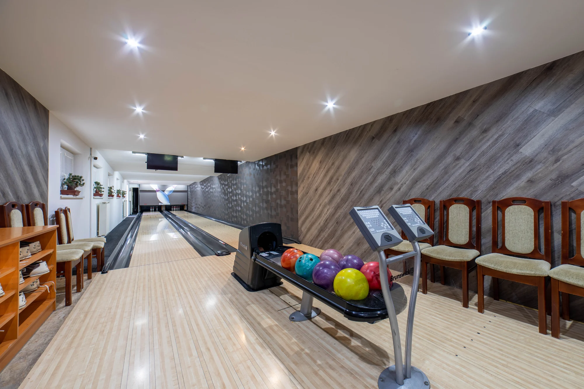 Pobyt v tichej lokalite Oravy: polpenzia, bazén, bowling a tenisové kurty priamo v areáli – Obrázok 5