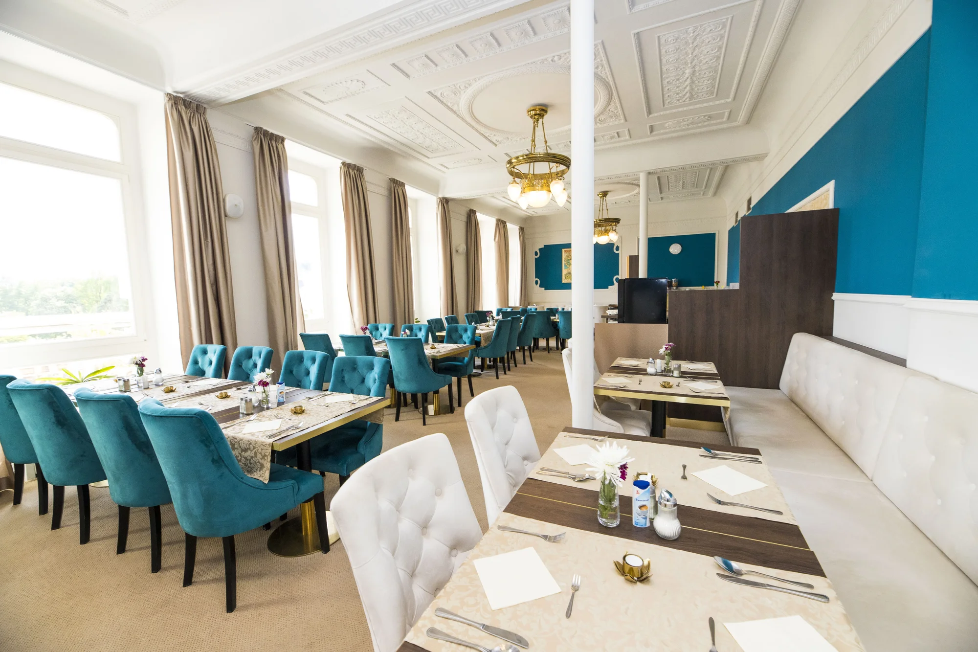 4* hotel v kúpeľnom aj historickom centre Mariánskych Lázní: s jedlom, bazénom a až 8 procedúrami – Obrázok 6