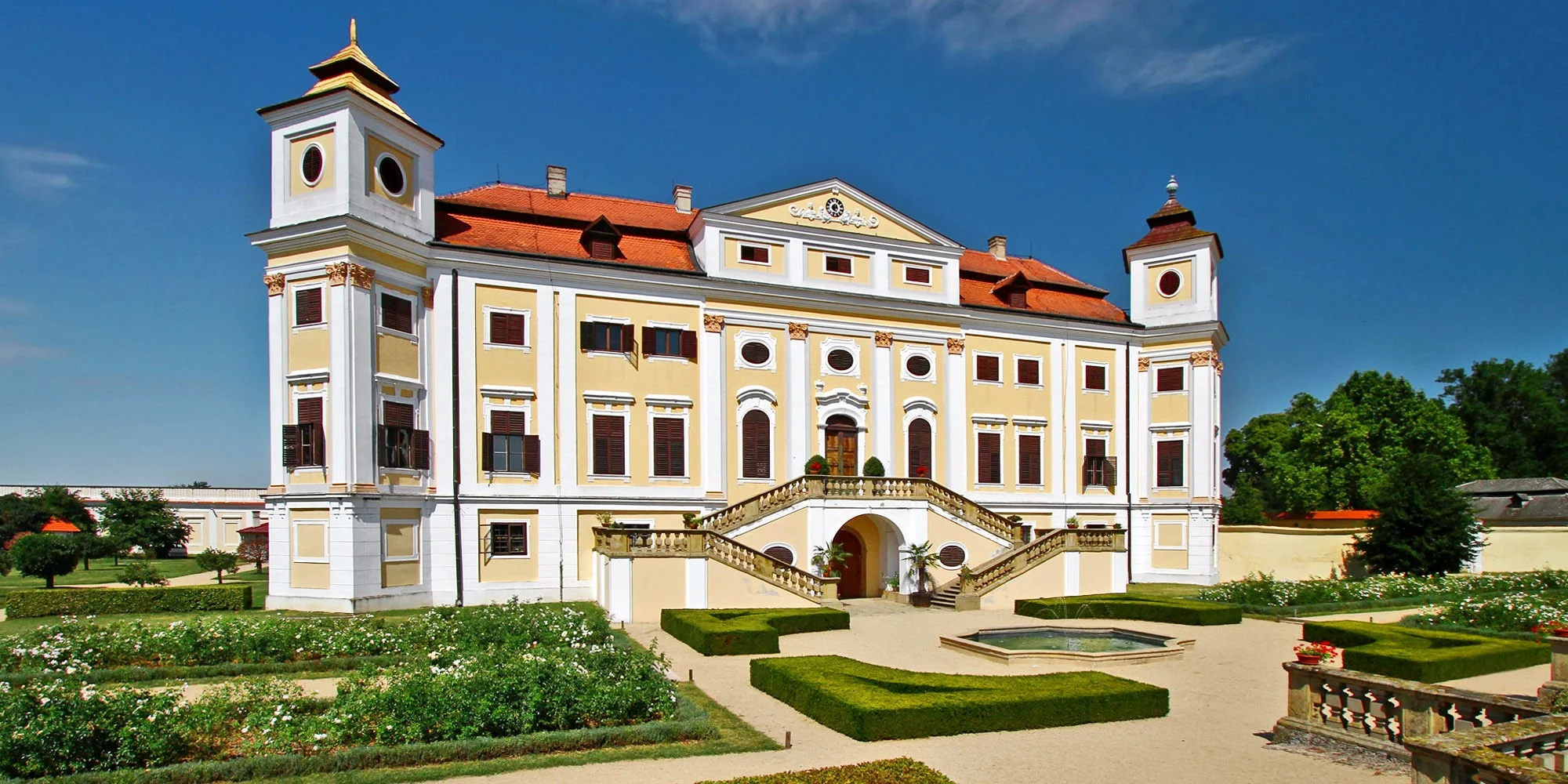 Dovolenka na Južnej Morave pre dvoch: možnosť raňajok, množstvo výletov – Obrázok 4