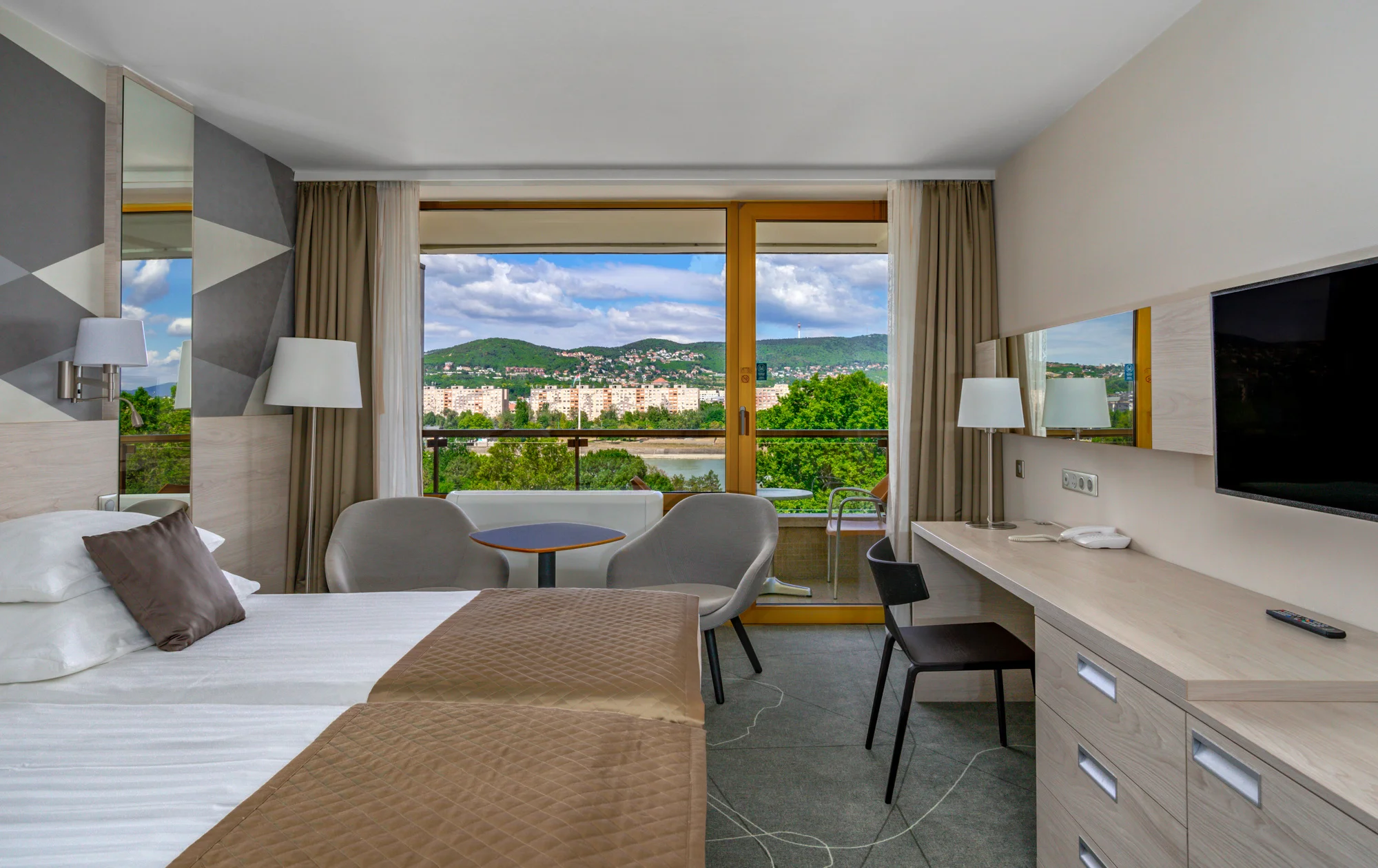 Hurá do Budapešti: pobyt v 4* hoteli Ensana Grand Margaret Island s polpenziou a neobmedzeným wellness – Obrázok 2