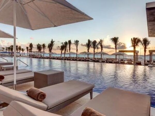 Mexiko-5*Royalton CHIC Suites Cancun