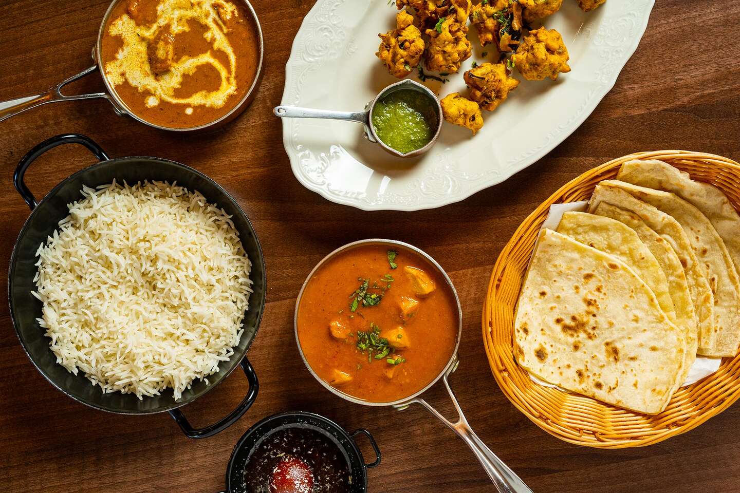 Tanier tisícich chutí - tradičné indické mäsové alebo vegetariánske menu v reštaurácii Indian Lounge