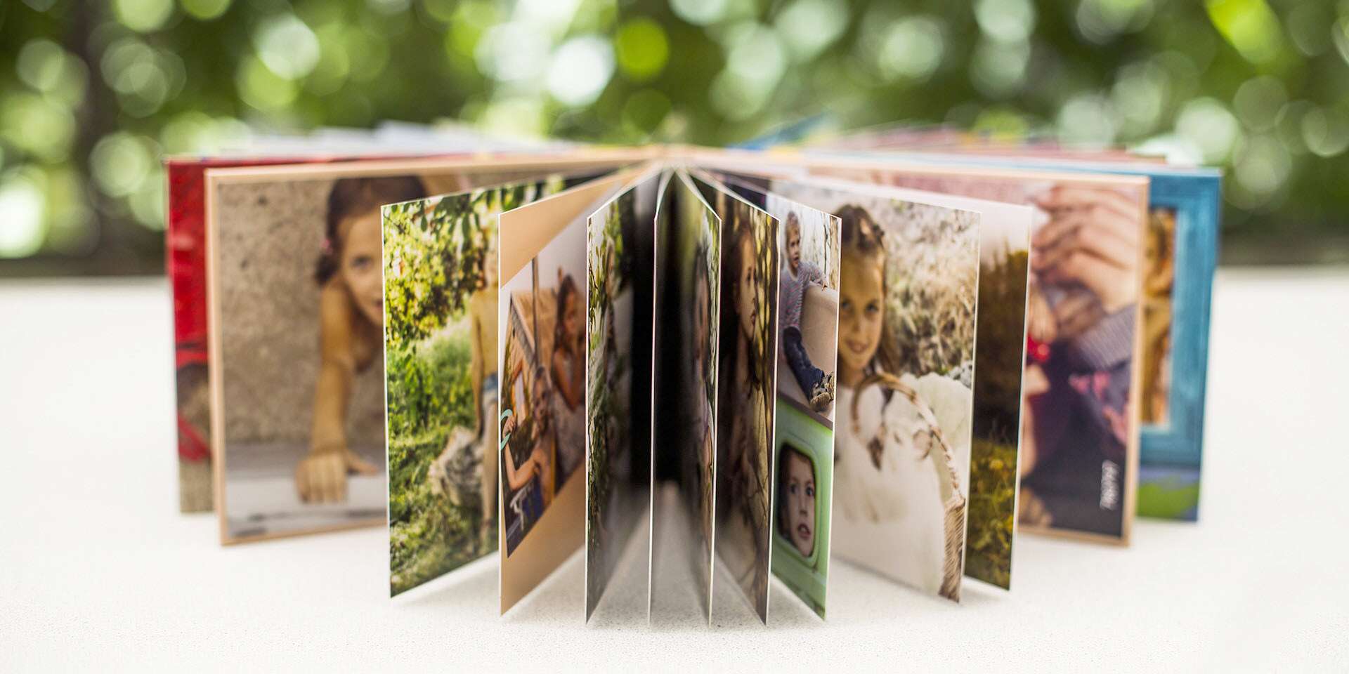 Kvalitná fotokniha z vašich obľúbených fotografií s 24 až 104 stranami