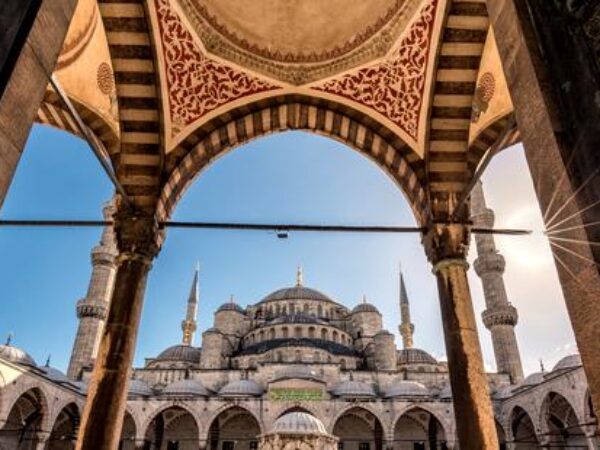 LAST MINUTE Istanbul z Bratislavy-3*Mevlana
