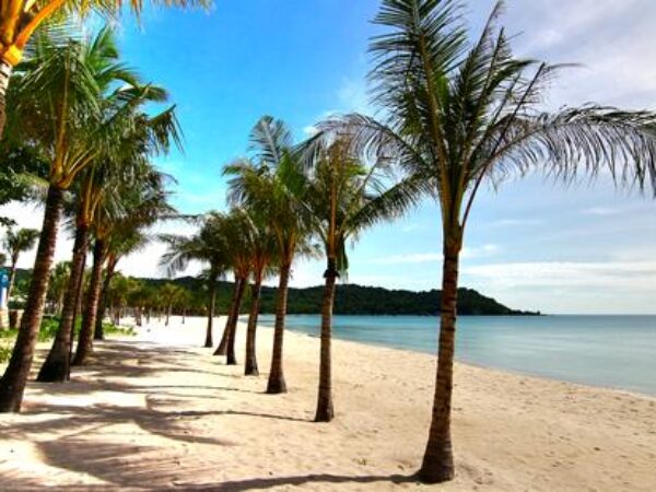 LAST MINUTE Vietnam priamo z Bratislavy-3*Ann Hotel Khem Beach