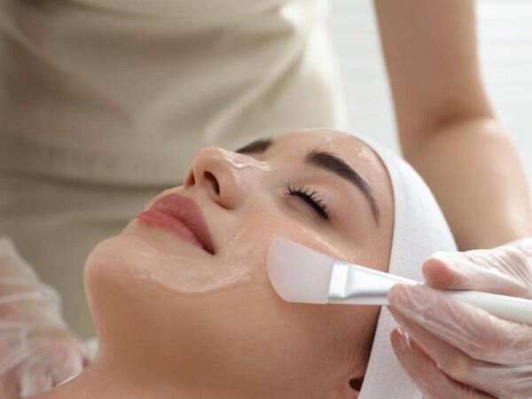 Hĺbkové čistenie pleti prístrojom Pro Facial v Boho Beauty Clinic