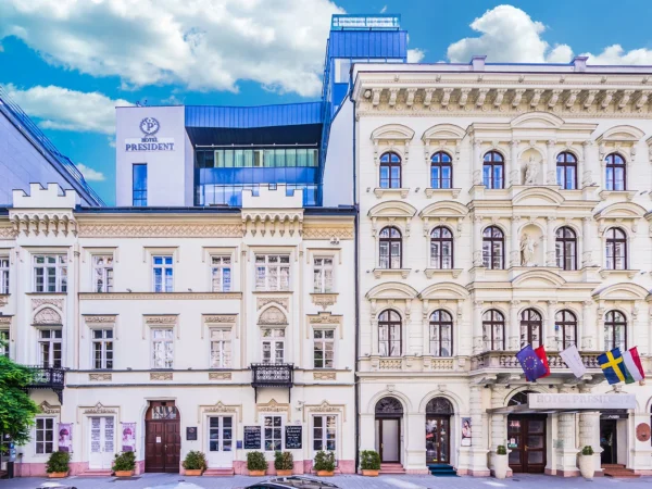 Pobyt v srdci Budapešti v elegantnom 4* hoteli so strešnou terasou s panoramatickým výhľadom