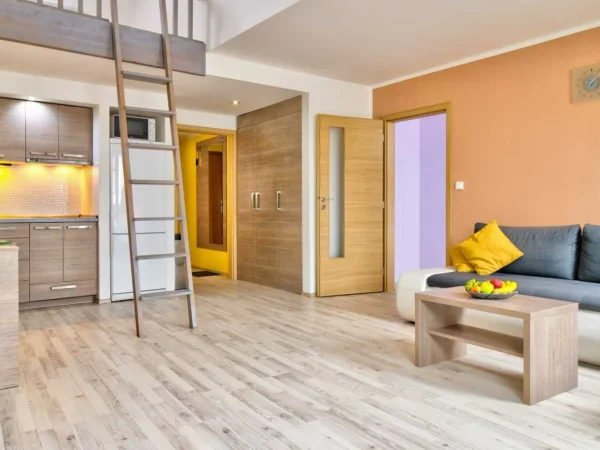 Pobyt v moderných apartmánoch v centre Hradca Králové s možnosťou raňajok