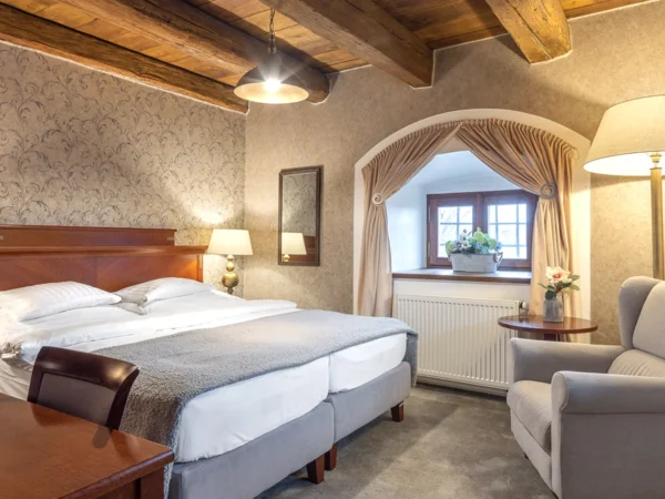 Zámocký hotel na okraji Prahy: luxusné izby, raňajky aj večere a vstupenky na výstavy