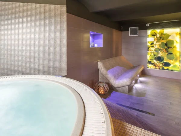 Luxusný kúpeľný pobyt v Jeseníkoch: raňajky alebo polpenzia aj neobmedzený wellness