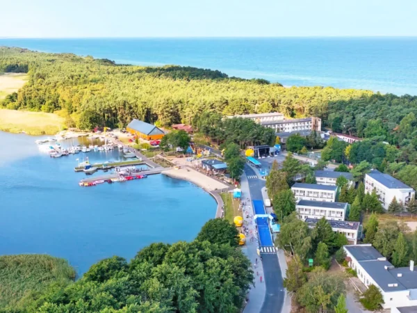 Dovolenka pri Baltskom mori a jazere Bukowo: hotel 100 m od pláže, polpenzia, wellness