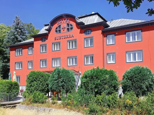 Parádny relax v Krušných horách: raňajky alebo polpenzia, wellness aj zľava na Klínovec a do múzeí