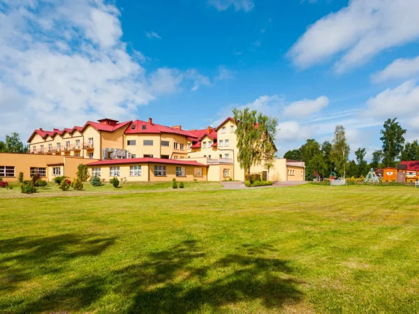 Hotel alebo domček pri Baltskom mori a jazere Bukowo: neobmedzený wellness, polpenzia alebo raňajky