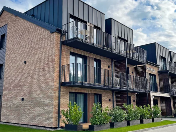 Pobyt pri Kolobrzegu pre dvoch aj rodinu: moderne vybavené apartmány, raňajky aj wellness