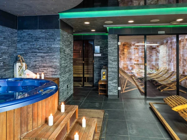 Zážitky s jedlom aj wellness: strelnica, lanový park, motokáry