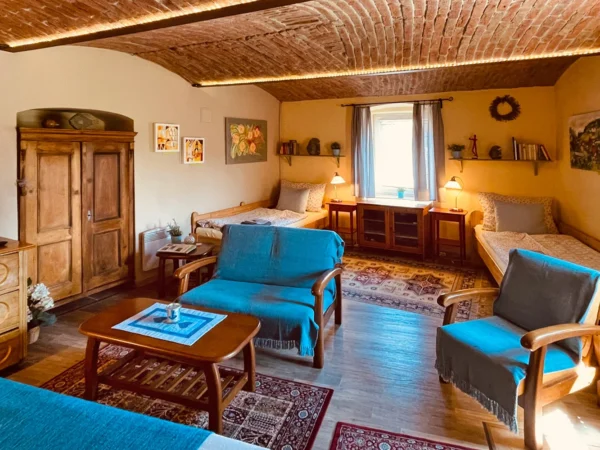Útulné apartmány v Stredných Čechách s možnosťou wellness, zapožičania kanoe aj plavby na člne s kapitánom