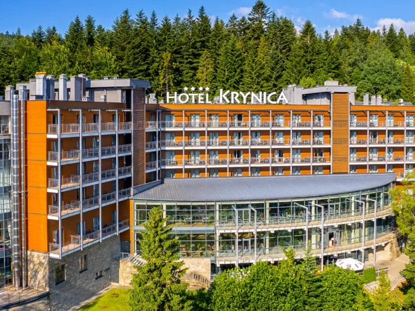 Pobyt v nádhernom prostredí Krynice-Zdrój: raňajky či polpenzia a neobmedzený wellness
