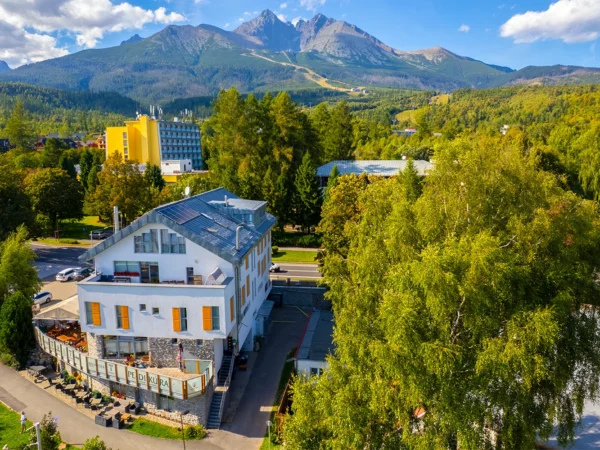 Čarovná dovolenka v Tatranskej Lomnici: strava, wellness, pivná ochutnávka či pivný kúpeľ