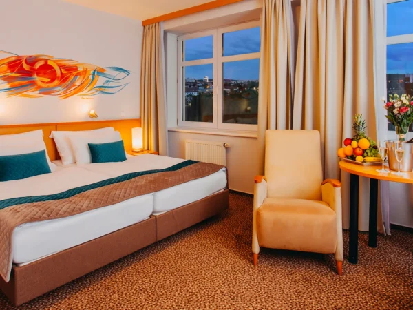 4* pobyt v modernej pražskej štvrti: hotel s raňajkami, wellness aj fitness, karta výhod